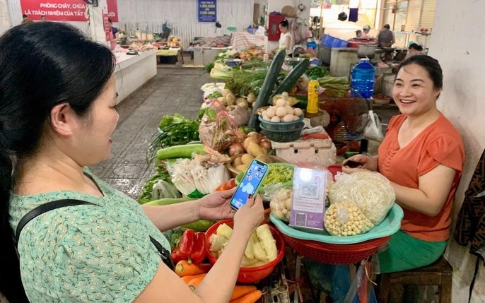 In Vietnam, indirect morning greetings are often used in casual short conversations